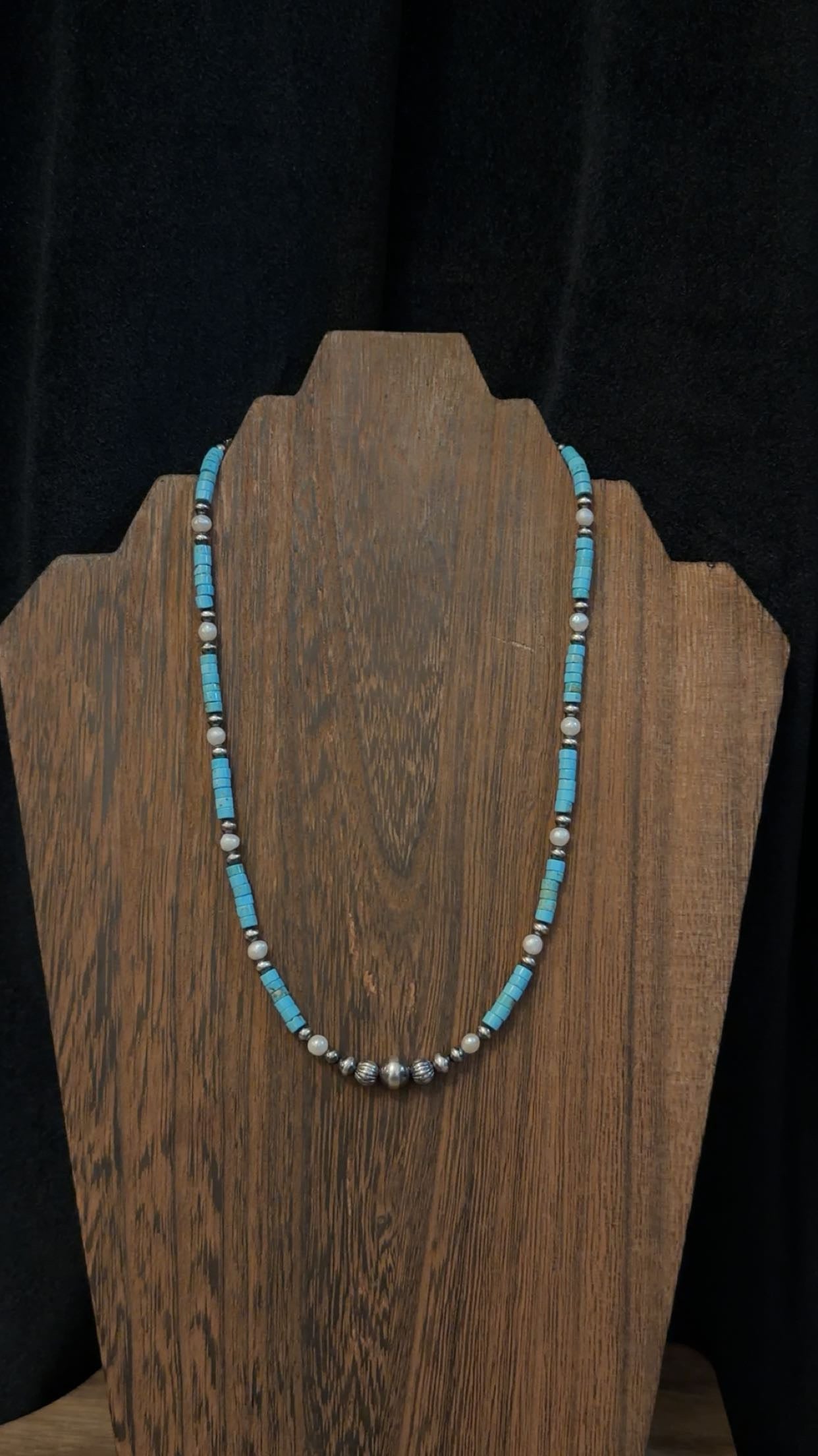 The Etta Necklace