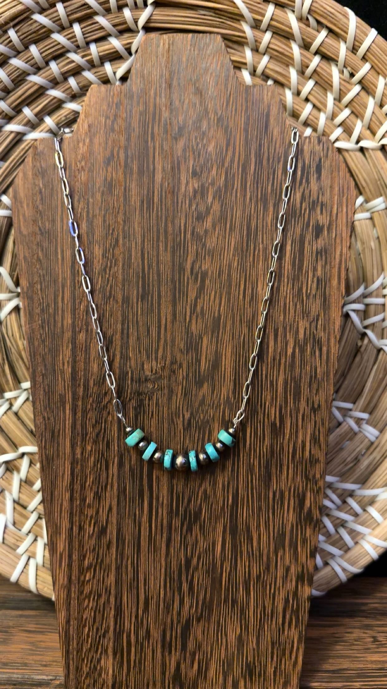 The June Bar Necklace