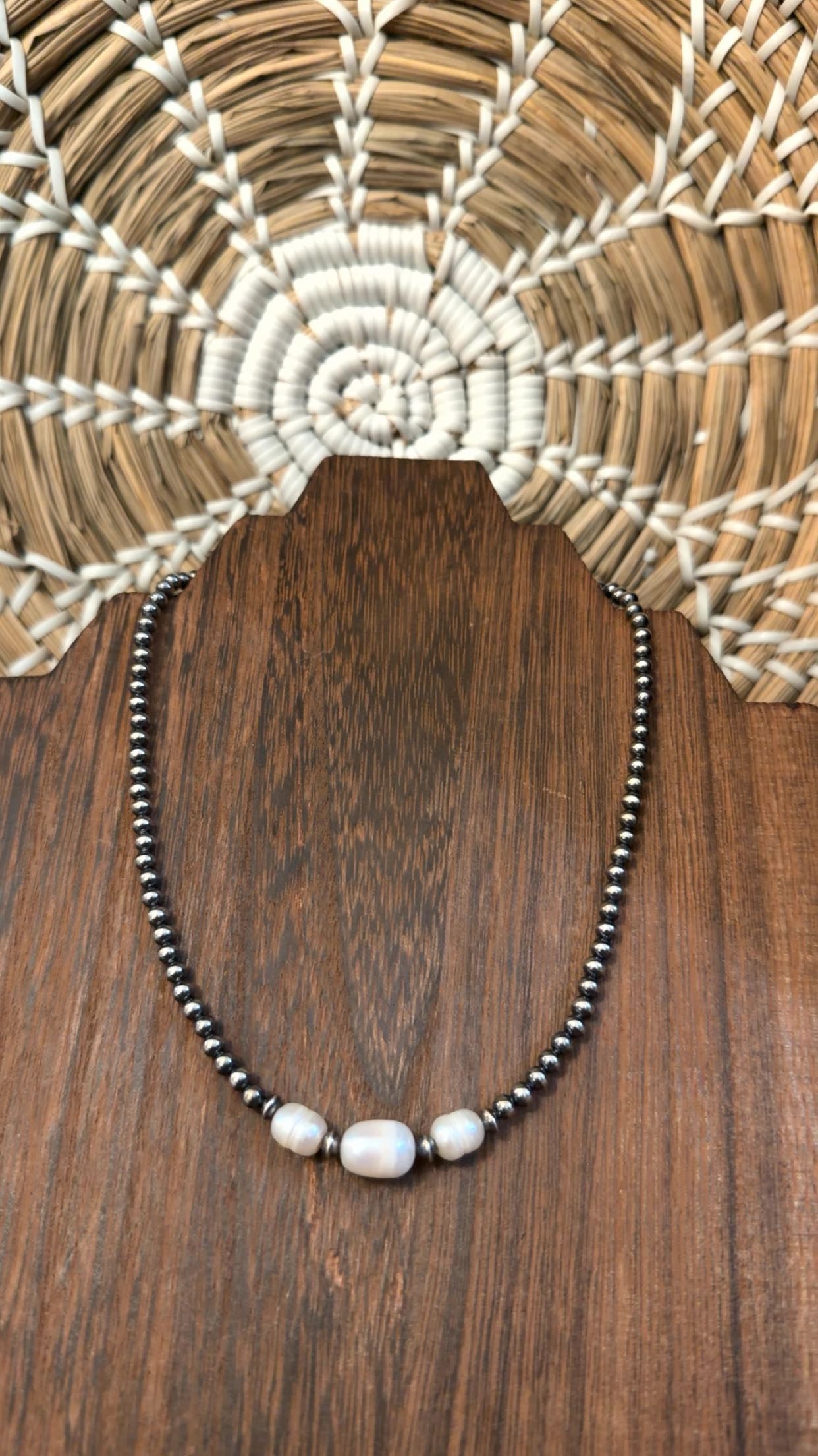 The Pearl Necklace